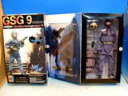 Action Figuren etc