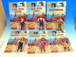 Action Figuren etc