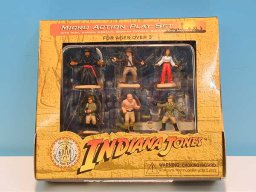 Action Figuren etc